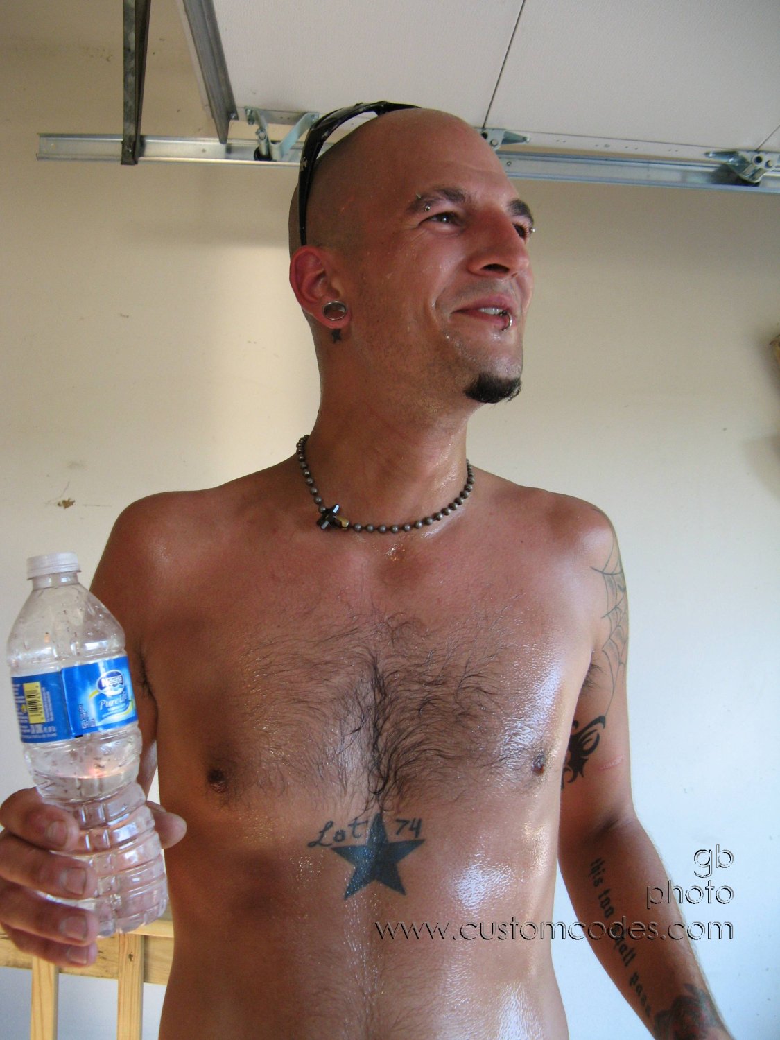 20100703_JonOnBreak_r