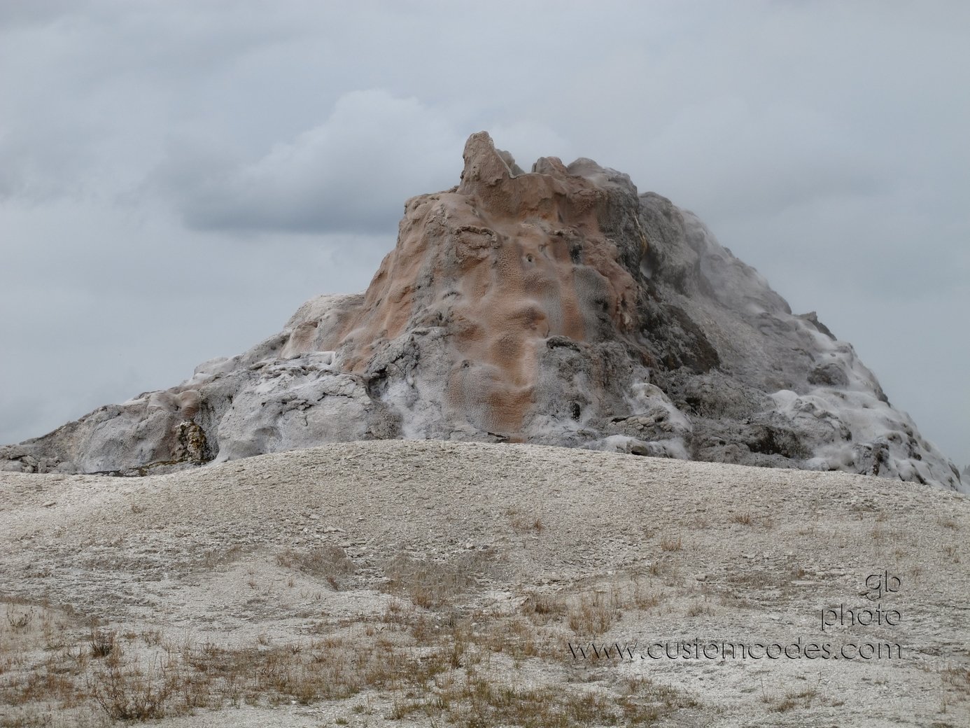 WhiteDomeGeyser