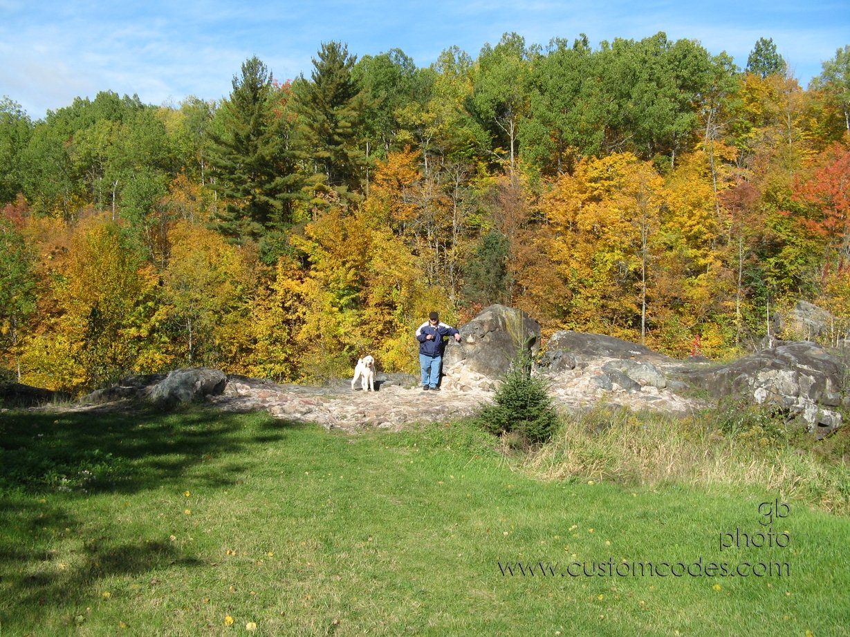 PrairieDellOnRocks