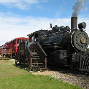 LaonaSteamTrain