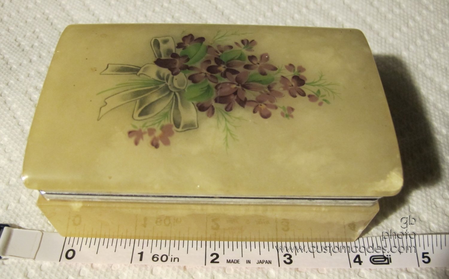 GrandmasBox_1